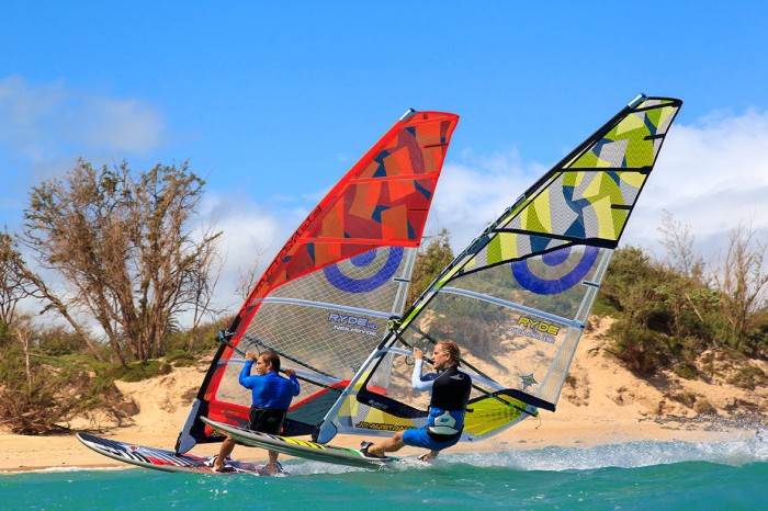 crossover-windsurf-sail-21433-8073968.jpg