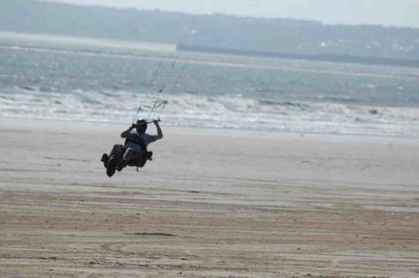 kite-bikes-66-590x392.jpg